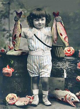 vintage-photos-victorian-children-1908fishboy